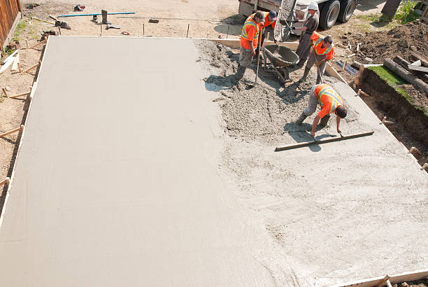 Best Concrete Sidewalk Installation in Vienna, IL